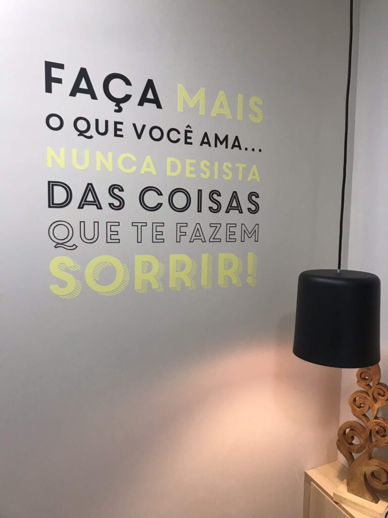 Comunicação visual para empresa.