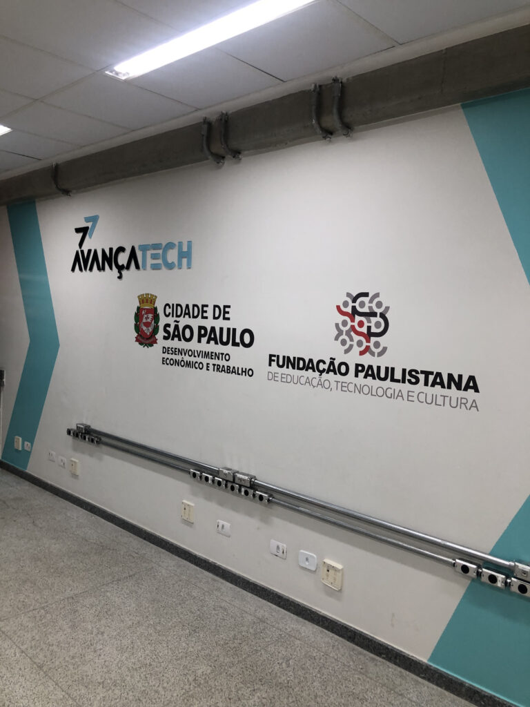 Comunicação visual para organização. 