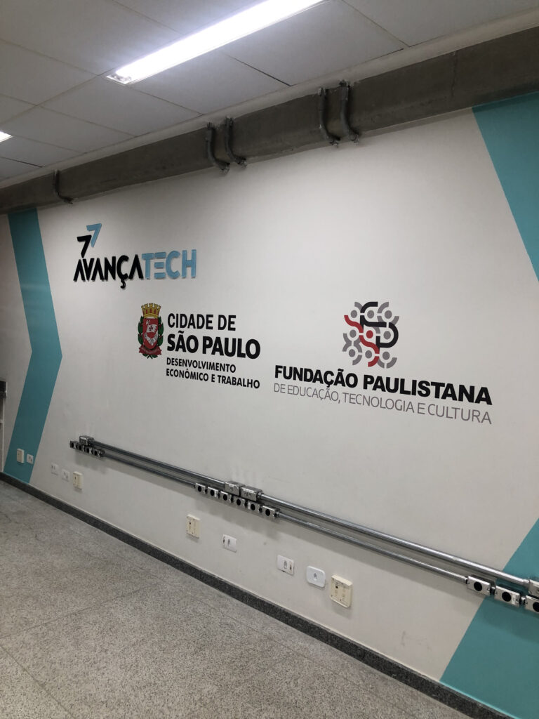 Comunicação visual para organização. 