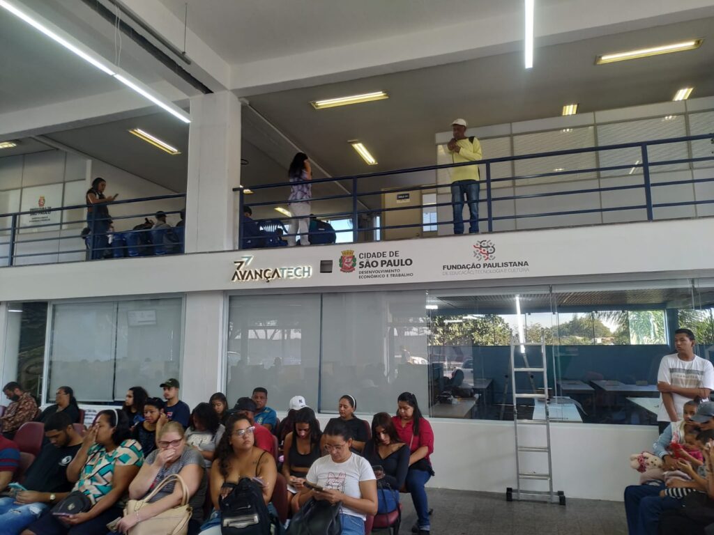 Comunicação visual para instituição. 
