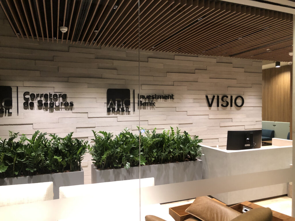 Comunicação visual para banco.