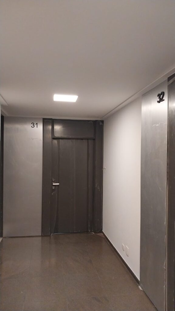 Identificação para administradora de condomínios.