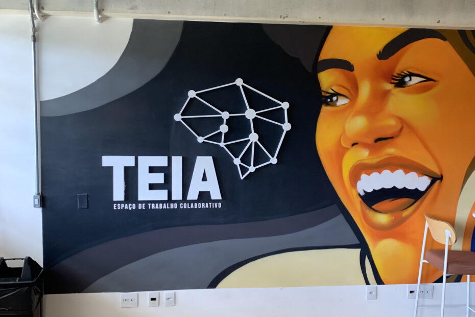 Adesivos personalizados para parede.