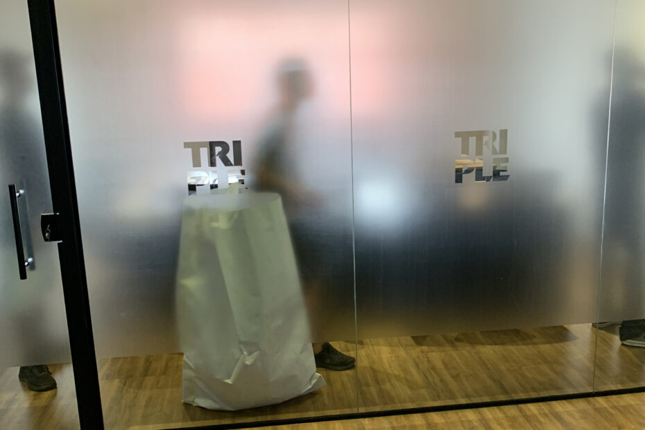 Adesivação de vidros